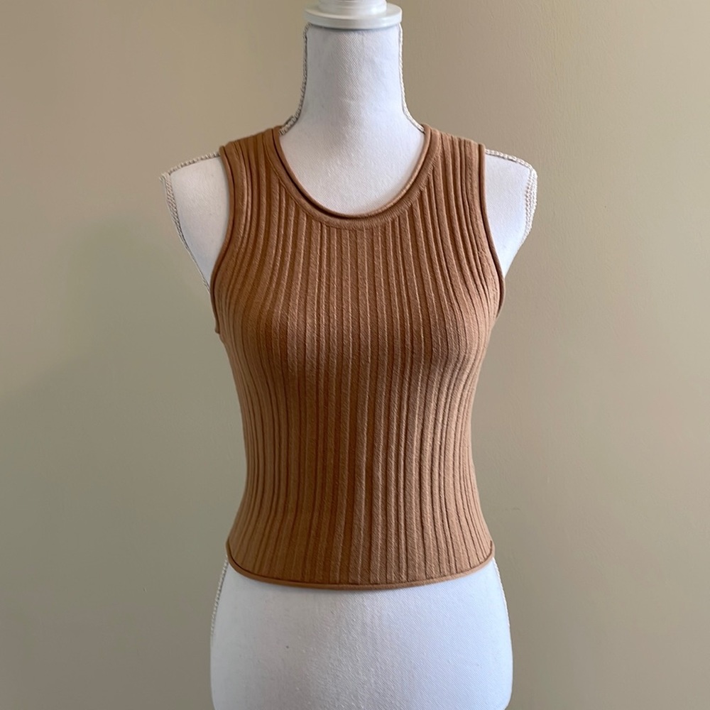 Forever 21 Sleeveless Top, size Medium, Tan/Light Brown, NWT - Picture 1 of 3